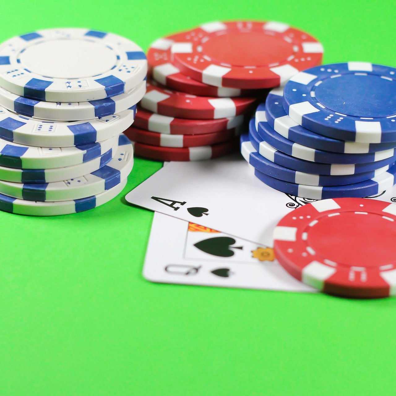 bingoplis slot game lobby displayed on a Filipino player's mobile phone