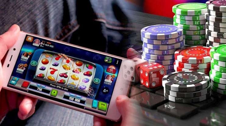 bingoplis bingo room displayed on a Filipino player's mobile phone